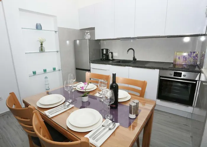 Kristian 公寓 特罗吉尔