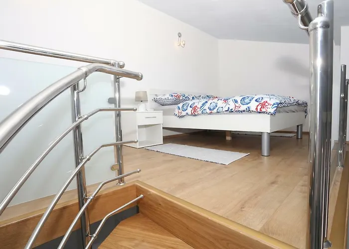 Kristian 特罗吉尔