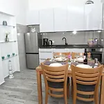 Kristian 特罗吉尔