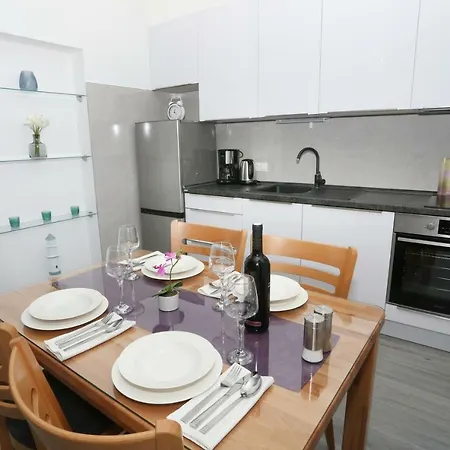 Kristian 公寓 特罗吉尔